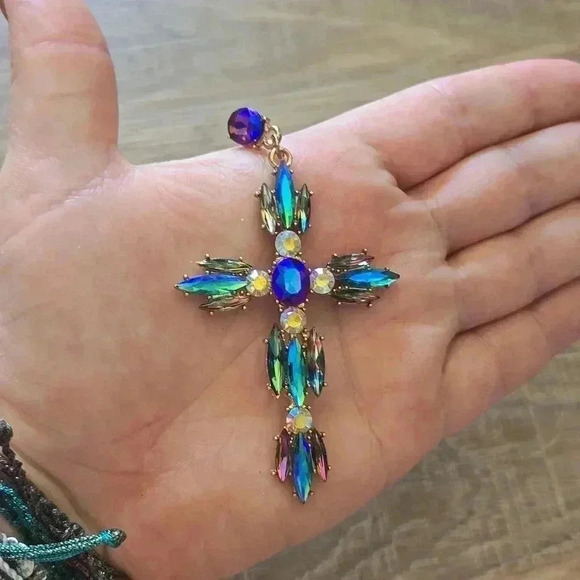 Moroccan cross earrings Bohemian style - Picture 4 of 5